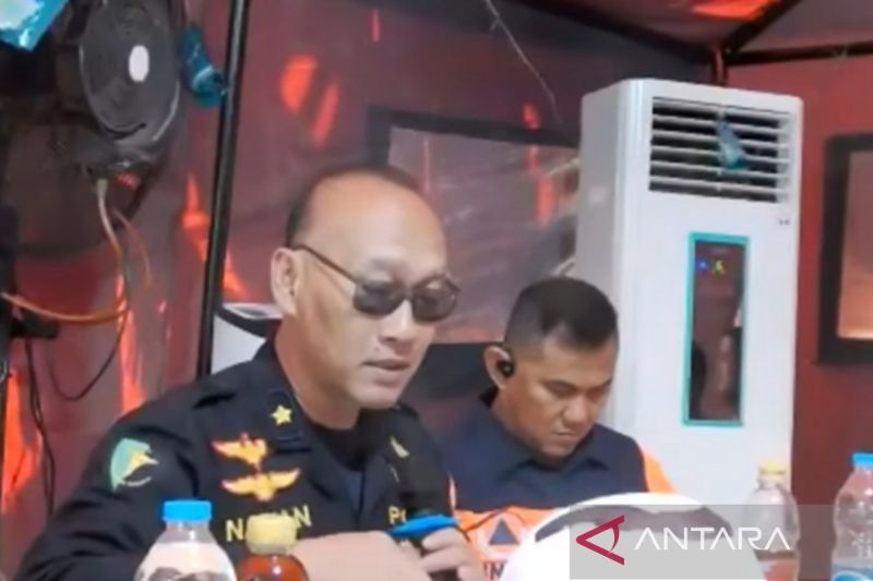 tim-dvi-gunakan-foto-senyum,-identifikasi-korban-pesantren-al-khoziny