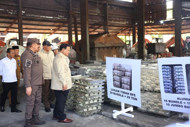 prabowo-ungkap-temuan-tanah-jarang-bernilai-ratusan-triliun-di-babel
