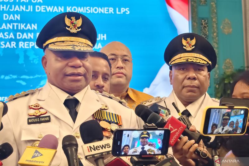 soal-komite-pembangunan-papua,-gubernur:-kami-bergandeng-tangan