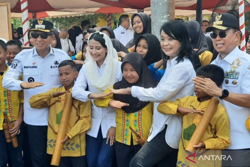 warga-bergembira-sambut-hadirnya-sekolah-garuda-di-konsel