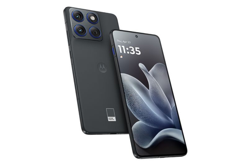 Moto X70 Air tampil dengan bodi tipis 6 mm dan tiga kamera 50MP