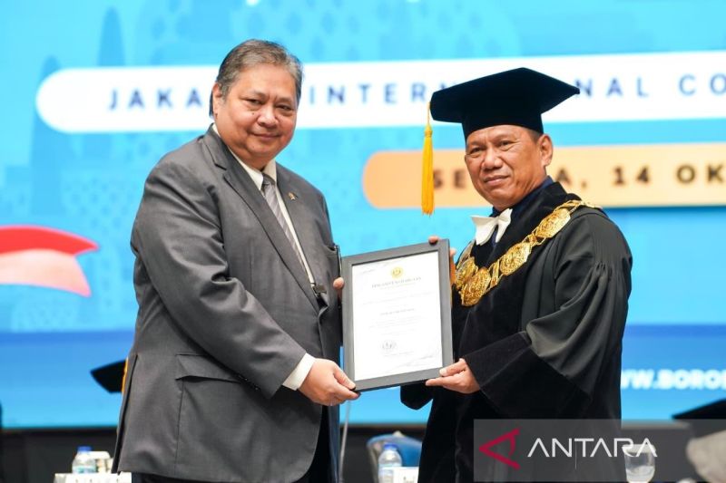 Airlangga sebut pentingnya tingkatkan kapasitas SDM bidang teknologi