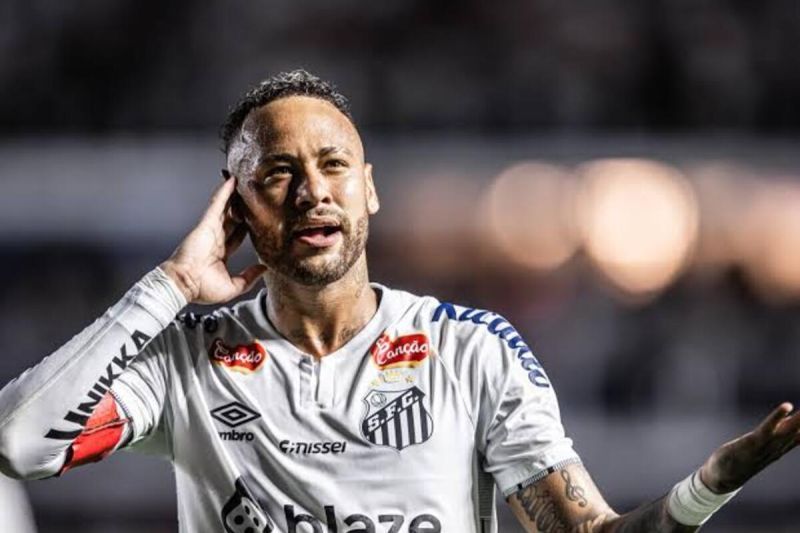 Kerap cedera dan gaji tinggi, Neymar terancam tak diperpanjang Santos