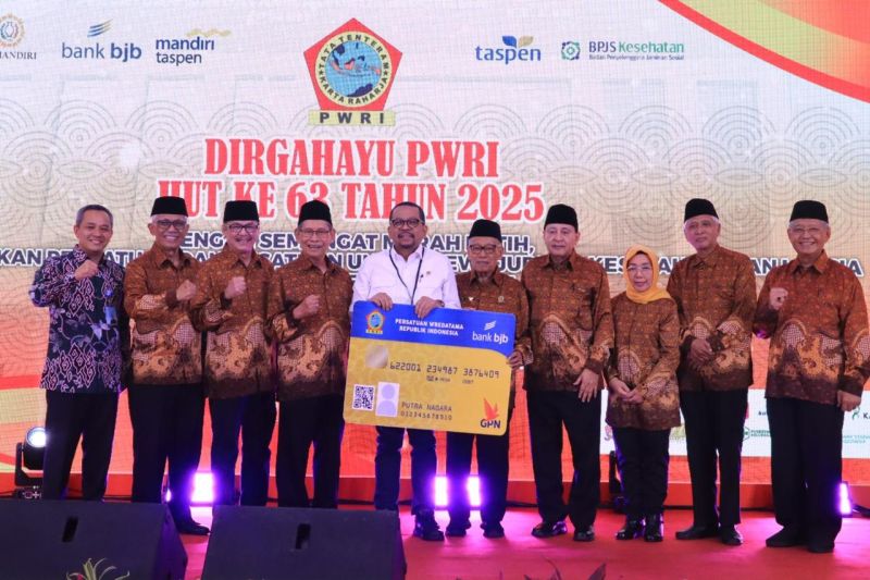 BJB-PWRI luncurkan kartu ATM Co-Branding untuk pensiunan Indonesia