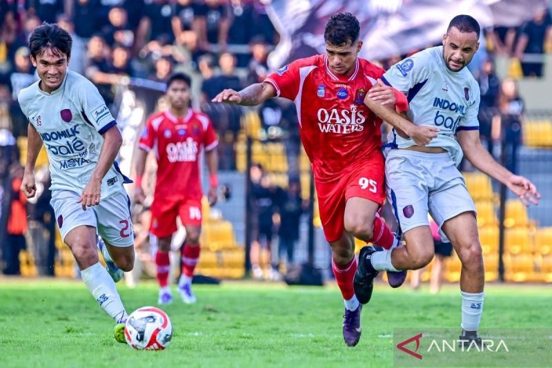 Persita cetak lima kemenangan beruntun dengan cukur PSIM 4-0