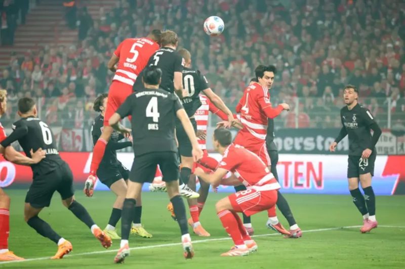 Union Berlin taklukan Moenchengladbach 3-1, Kevin Diks main 60 menit