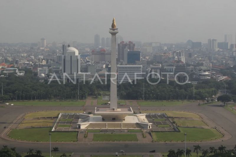 Pakai masker, kualitas udara Jakarta tak sehat bagi kelompok sensitif