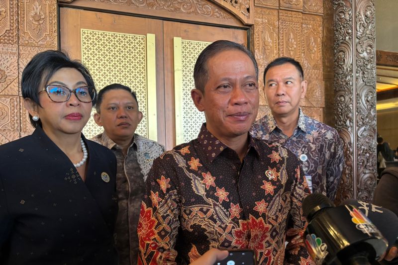 KLH: Mikroplastik di air hujan pertanda perlunya serius tangani sampah