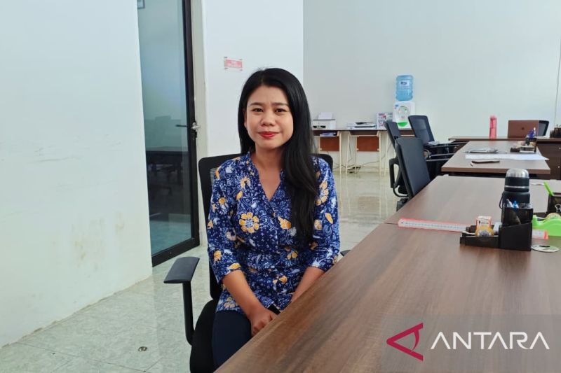 Kisah Eunike asal Semarang yang mengabdi di Sekolah Rakyat Makassar