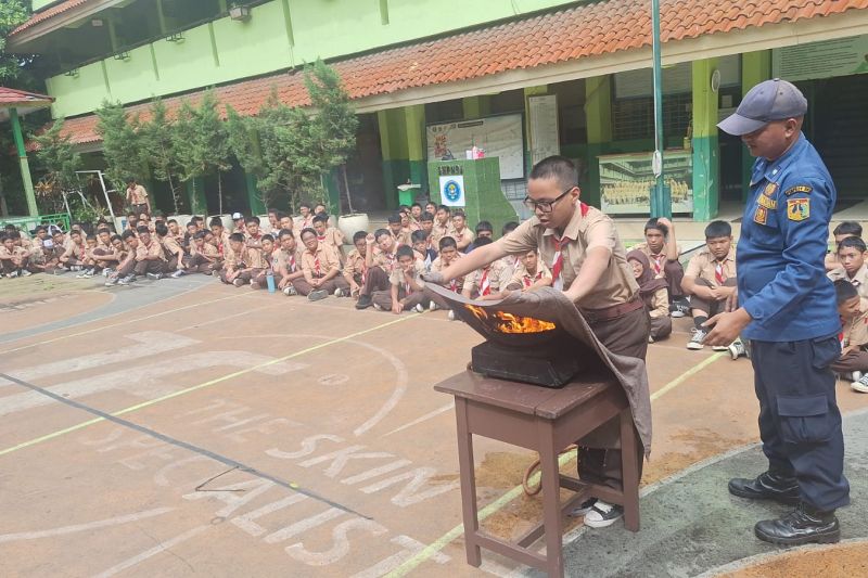 Gulkarmat Jakut edukasi pelajar antisipasi bencana kebakaran