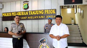 Urus Surat Kendaraan ke Manokwari, Emrus Puji Pelayanan Polres Priok