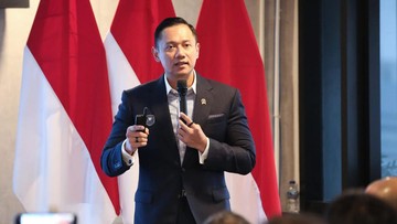 AHY Dukung Pemerintah Anugerahi Soeharto-Gus Dur Gelar Pahlawan Nasional