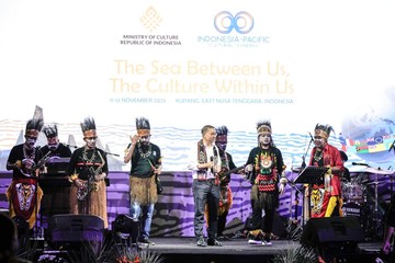 Kemenbud Gaungkan Persatuan Asia-Pasifik Lewat Malam Budaya IPACS 2025