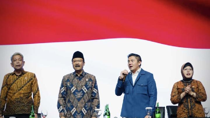 Seskab Teddy Sampaikan Pesan Presiden di Rakor Dinsos dan Kepala BPS se-Indonesia