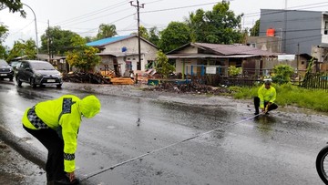 Pikap Tabrak Pemotor Sekeluarga di Gowa: Ayah-Anak Tewas, Ibu Kritis