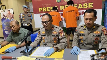 Polisi Tangkap Maling Speaker Modus Congkel Pintu Mobil di Depok