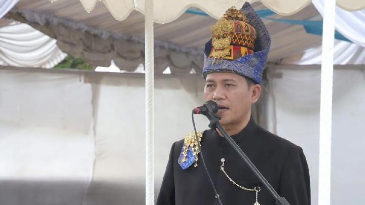 bupati-aceh-selatan-jalani-sanksi-tiga-bulan,-dapat-pembekalan-manajemen-krisis