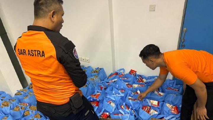 Astra Salurkan Bantuan Penanganan Bencana di Aceh, Sumut, dan Sumbar