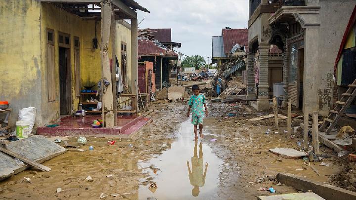 Kota Lintang Bawah Aceh Tamiang Masih Porak Poranda