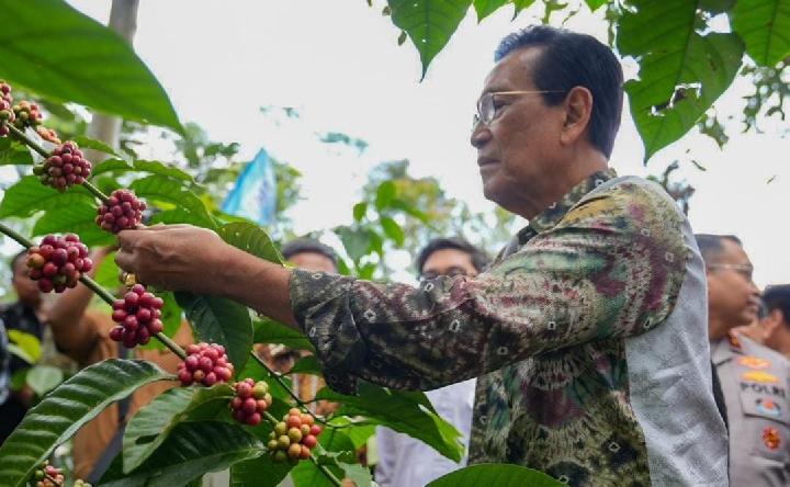 Sri Sultan HB X: Kepemimpinan Itu Soal Keberpihakan pada Rakyat