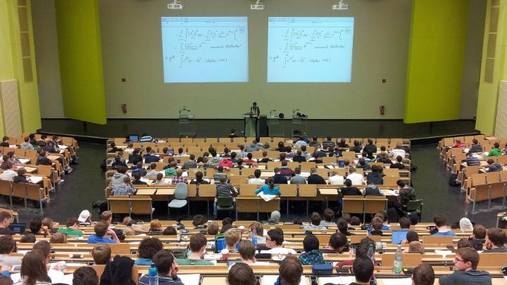 Komisi X: Persaingan Perguruan Tinggi Negeri di Indonesia Tidak Sehat