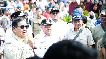 Mendagri Dampingi Prabowo Tinjau Sejumlah Wilayah Terdampak Bencana Sumbar