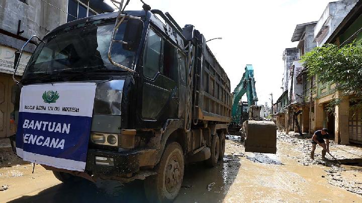 DPR Desak Pemerintah Percepat Bantuan Air Bersih di Sumatera