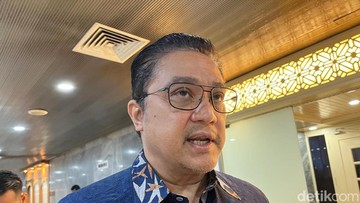 Marak Kepala Daerah Kena OTT KPK, Komisi II DPR Soroti Mahalnya Ongkos Pilkada