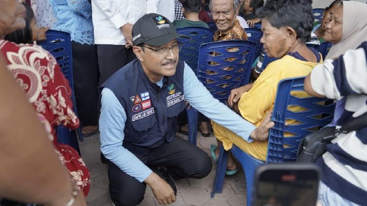 Kemensos Salurkan Alat Bantu bagi Disabilitas Terdampak Banjir Sibolga