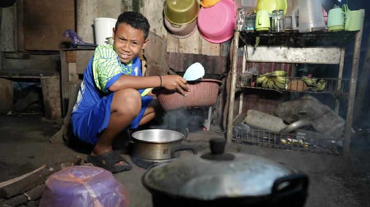 saat-negara-hadir-di-kaki-gunung-gamalama