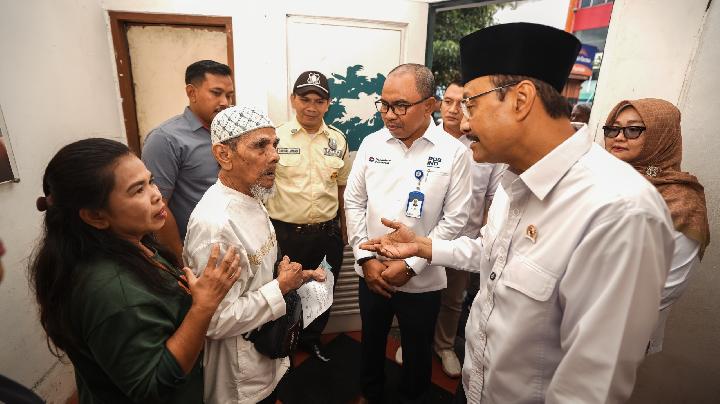 gus-ipul-pastikan-penyaluran-blts-hingga-pukul-24.00