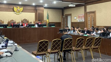 Terdakwa Ariyanto Akui Suap Hakim untuk Vonis Lepas Perkara Migor