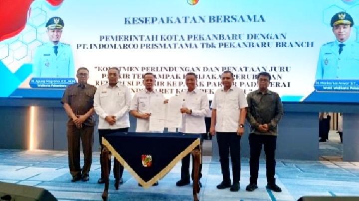 PBB Pekanbaru Turun 70 Persen, Parkir Ritel Modern Kini Gratis