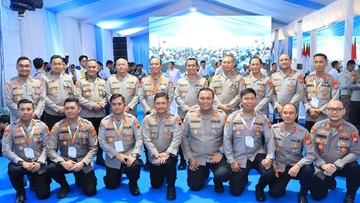 Wakapolri dan Kabareskrim Raih Penghargaan dari Prabowo Terkait Swasembada Pangan