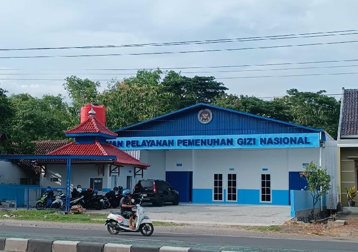 Lokasi SPPG di Sragen Dekat Peternakan Babi Tuai Polemik