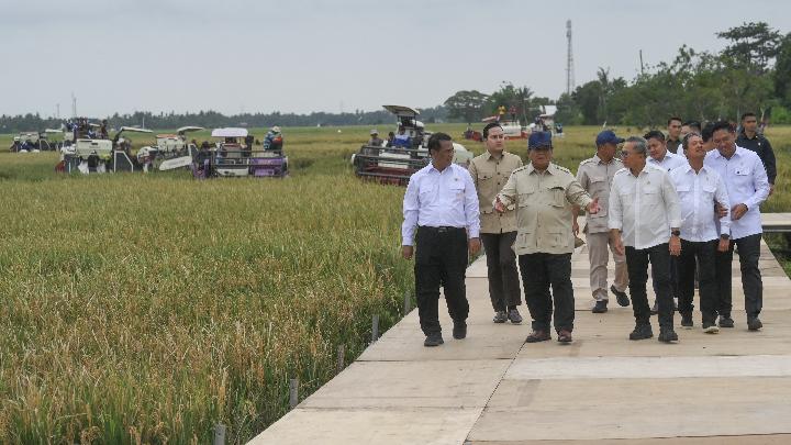 Prabowo: Orang yang Menghujat Kinerja Pemerintah Dibayar