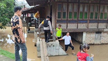 Banjir Terjang Kabupaten OKU Sumsel, 450 KK Terdampak