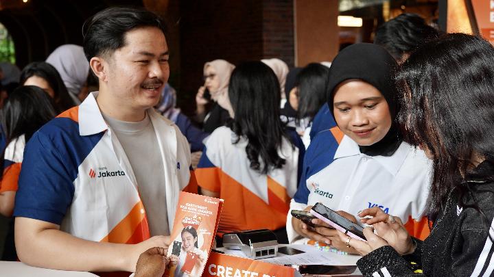 Testimoni Nasabah di Peluncuran Kartu Debit Visa Bank Jakarta: Sekarang Banyak Kemajuan