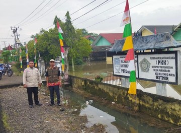 Kemensos Dirikan Dapur Umum & Kirim Bantuan Logistik Korban Banjir Sumsel