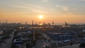 Pelindo Pastikan Operasional Pelabuhan Priok Normal Meski Ada Penumpukan Truk