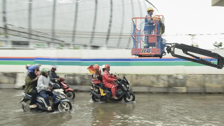 BPBD Jakarta: Hujan Deras Rendam 28 RT dan 44 Ruas Jalan