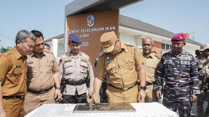 pelelangan-ikan-pantai-labu-rampung-direvonasi,-lebih-bersih-dan-modern