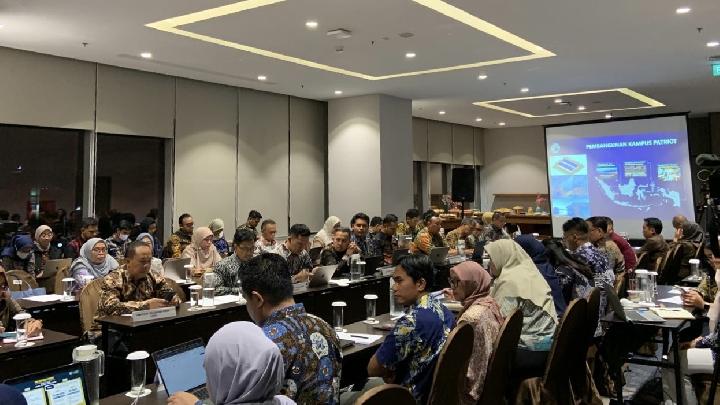 kementrans-dorong-pembangunan-wilayah-lewat-program-transmigrasi-patriot-2026