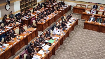 Jaksa Agung Jamin Setop Kasus Guru Cukur Rambut Siswa Jadi Tersangka di Jambi