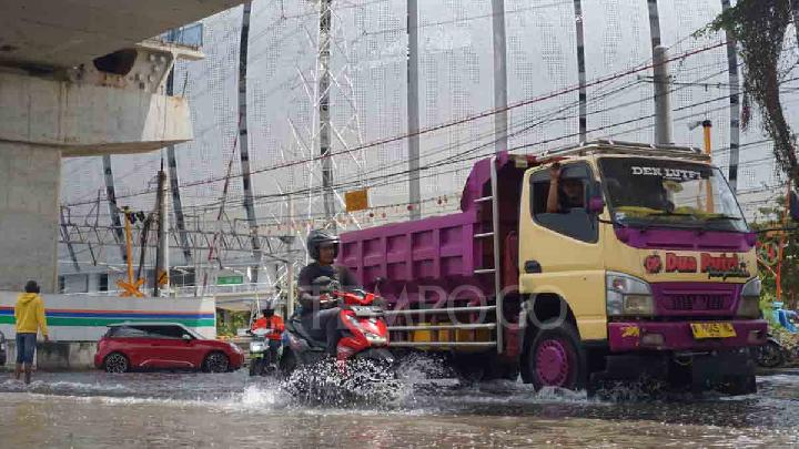BPBD: 8 Ruas Jalan di Jakarta Terendam Akibat Hujan Deras