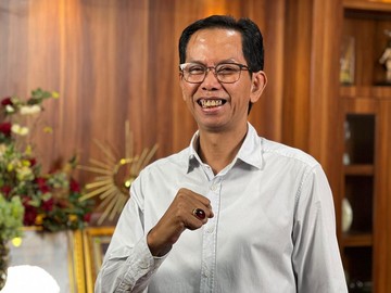 Ketua DPRD Kota Surabaya Meninggal Dunia