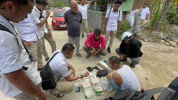 BNNP Sumbar Tangkap Pengedar Narkoba di Padang, Sita 2,8 Kg Sabu