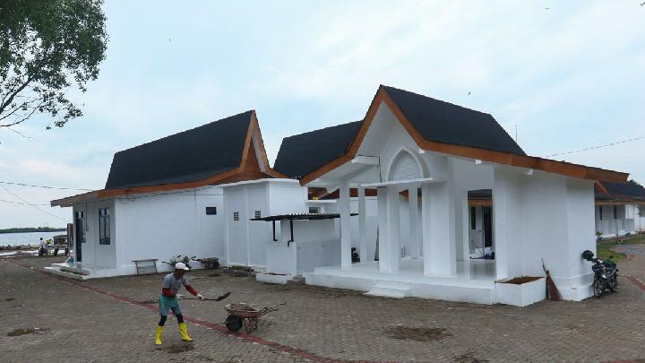 Trenggono Laporkan Pembangunan Kampung Nelayan ke Prabowo