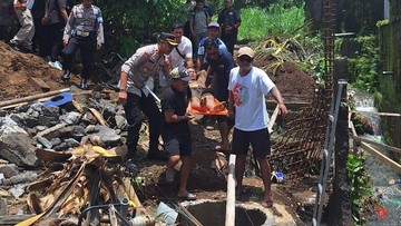 Pekerja Proyek Tertimbun Longsor di Gianyar, 1 Orang Tewas-2 Terluka