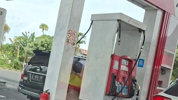 Viral Mobil Dinas di Tuban Diduga Ubah Pelat Hitam agar Bisa Isi Pertalite